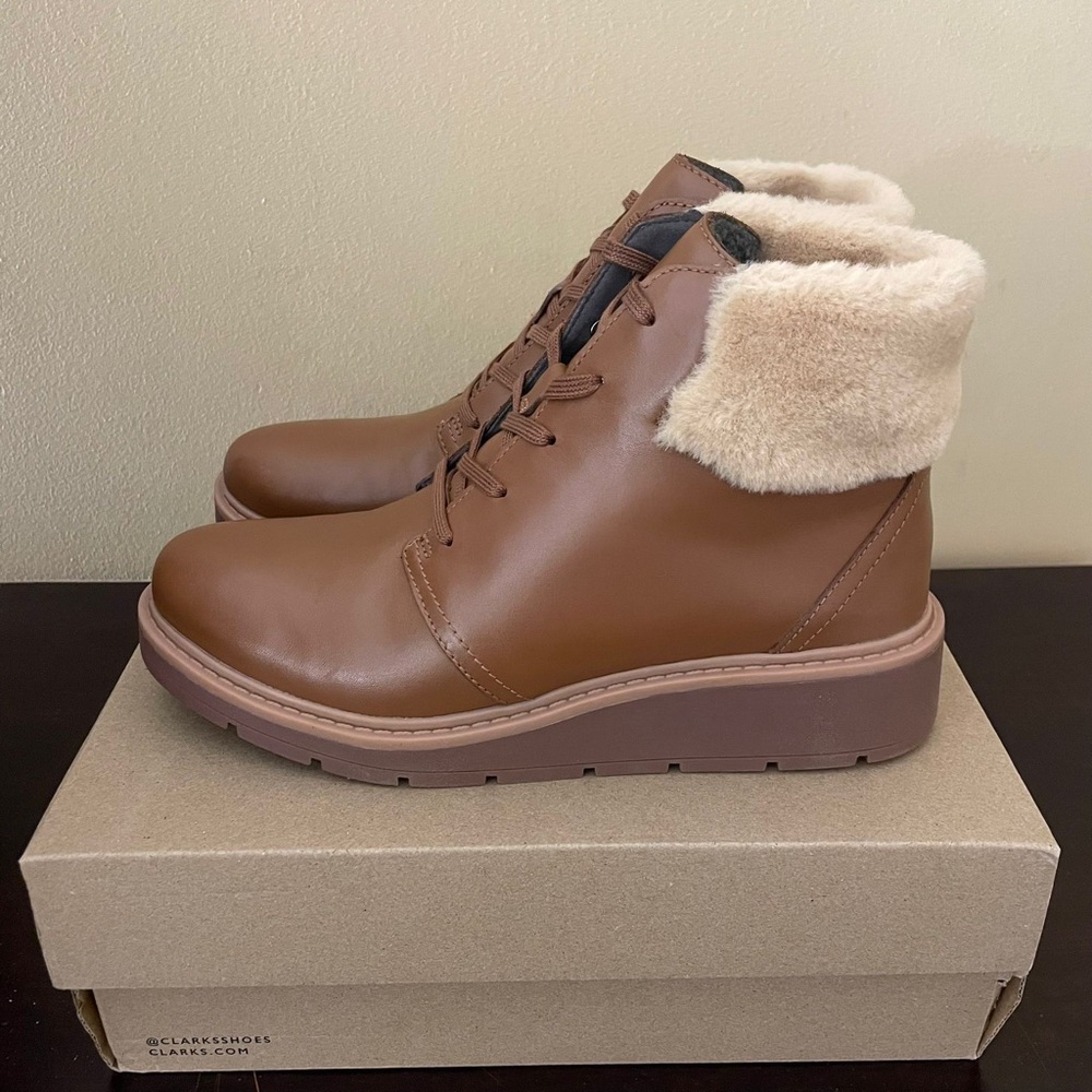 Clarks Women's Brown Ankle Boots.